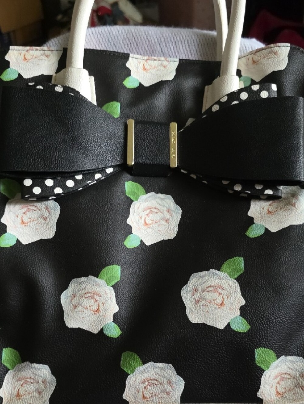 Betsey Johnson Black Floral Tote with White Rose Print and Bow Accent NWOT - Picture 3 of 10